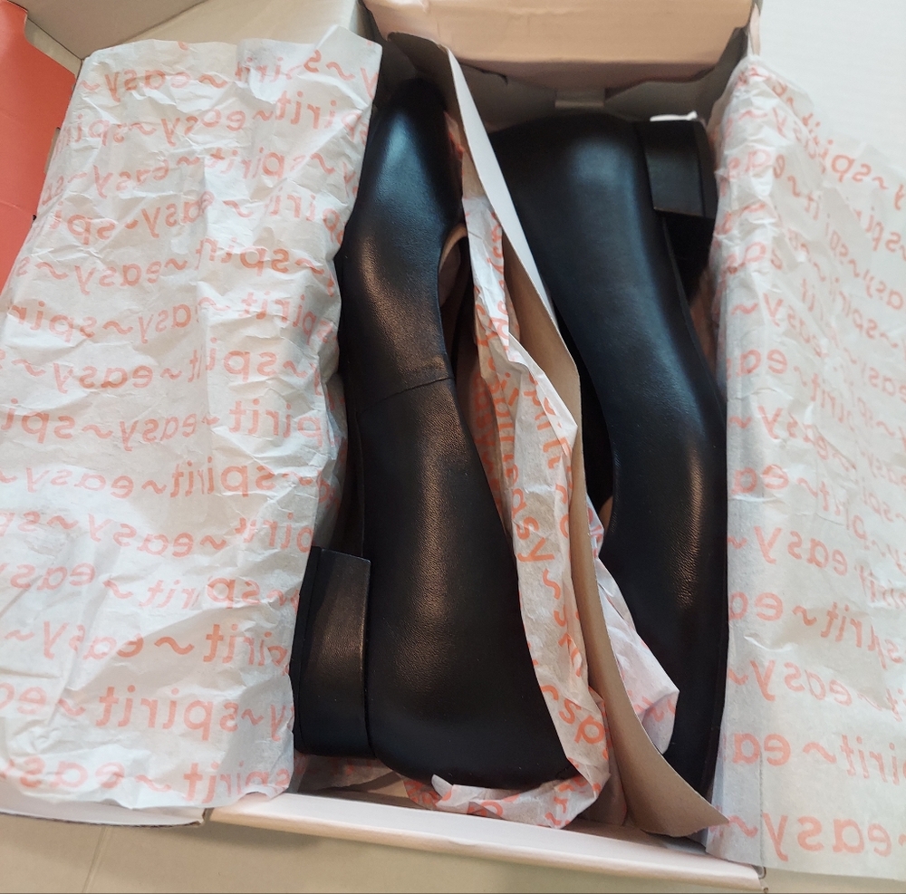 EasySpirit CALDISE Pump Black Leather PointedToe SlipOn BlockHeel Size 8 1/2 NIB - Picture 14 of 16